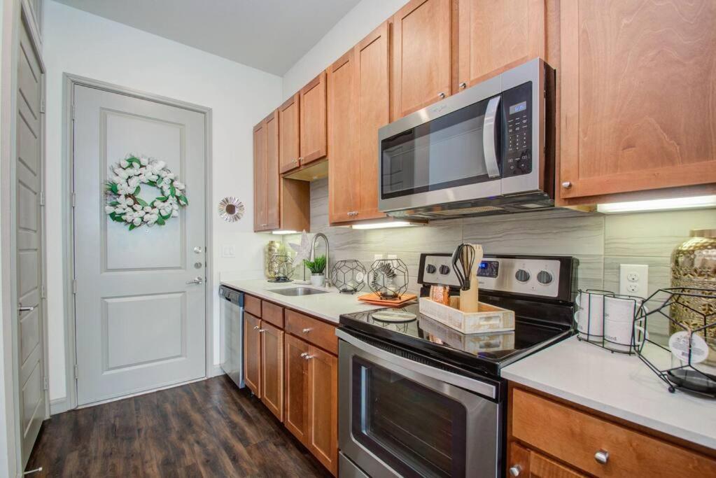 Best 5* Luxury Living Downtown Kingbed Suite Houston Exterior photo