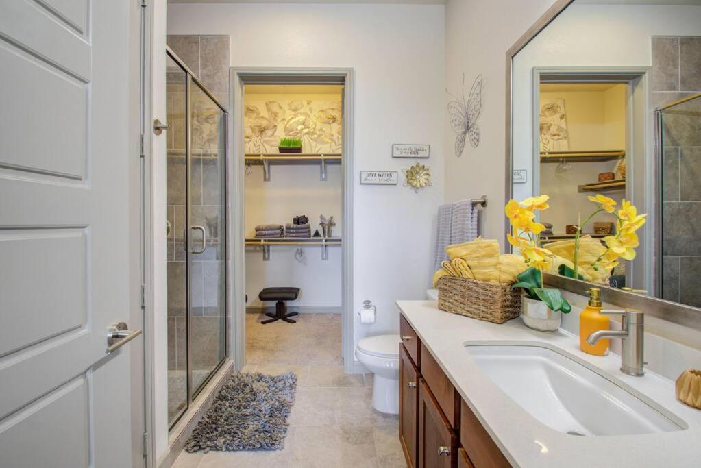 Best 5* Luxury Living Downtown Kingbed Suite Houston Exterior photo